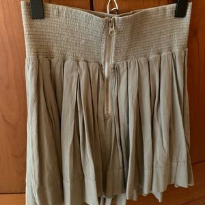 Urban Outfitters short skirt zipper elastic waist